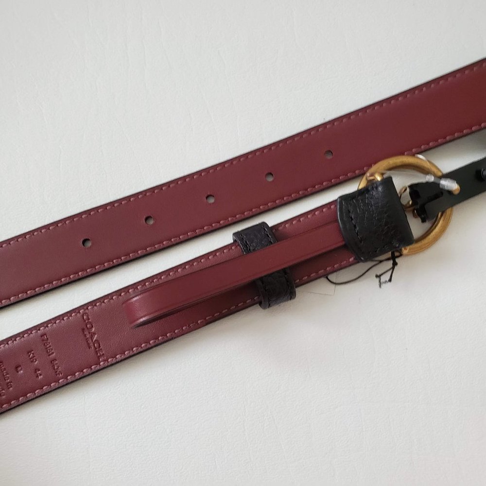 NEW Coach Black Horse Carriage Buckle leather Belt - Picture 6 of 8